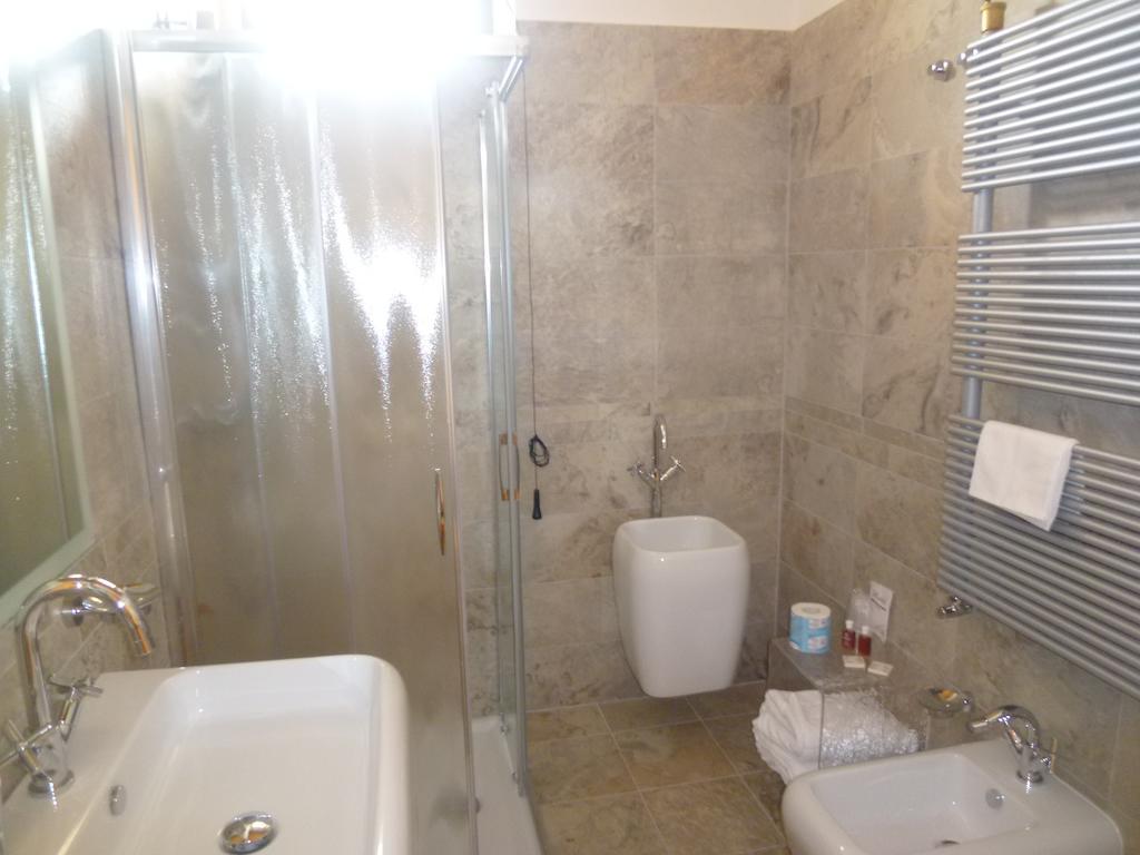 Relais Villa Giulia Bastia Umbra Buitenkant foto
