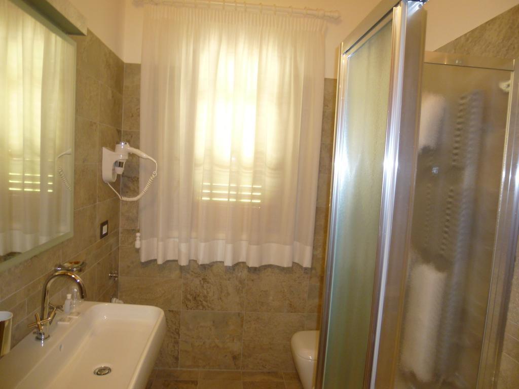 Relais Villa Giulia Bastia Umbra Buitenkant foto